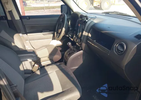 2011 Jeep Patriot Sport из США, поврежденный, VIN 1J4NF1GB4BD172586